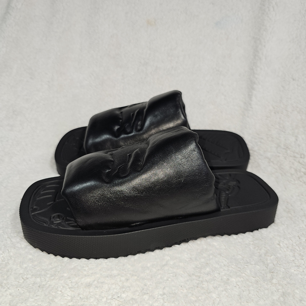 Burberry Leather Slab Knight Slides Leather Black Size 39eu 9us - Picture 2 of 15